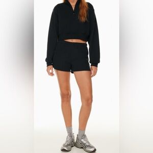 Aritzia TNA Extra Fleece Perfect 2” Sweatshort